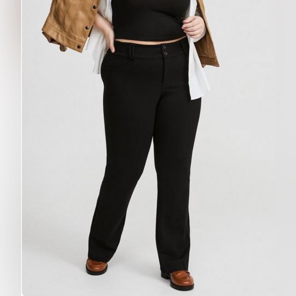 Torrid Boot Studio Luxe Ponte Black Trousers - Size 18T - NWT